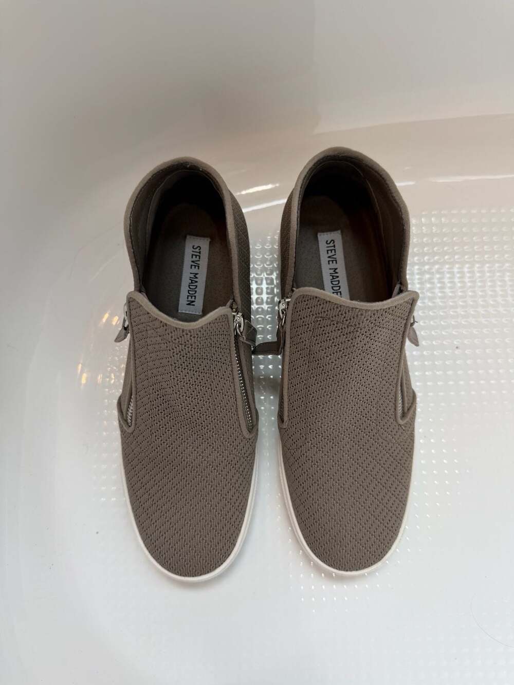 Steve Madden Corso Taupe Zip Wedge Sneaker 9 M